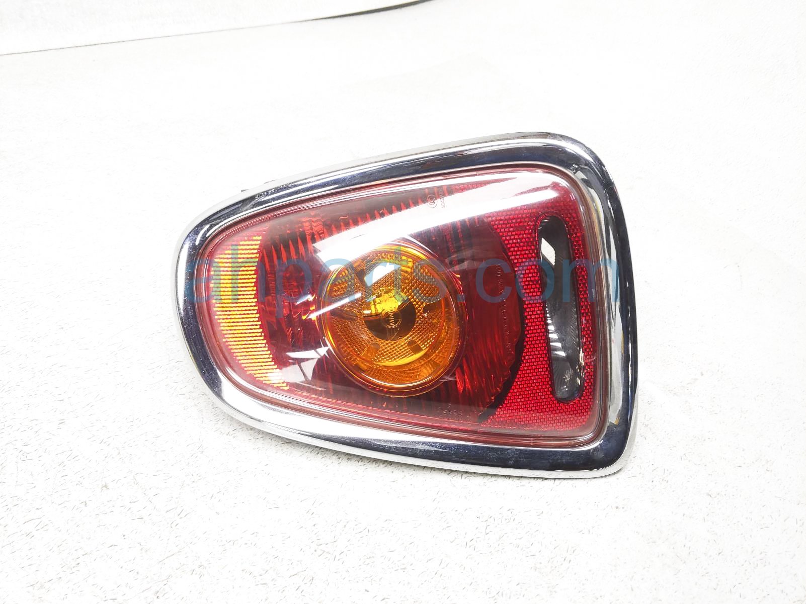 $40 BMW RH TAIL LAMP / LIGHT (ON BODY)-NOTES $40 BMW RH TAIL LAMP / LIGHT (ON BODY)-NOTES