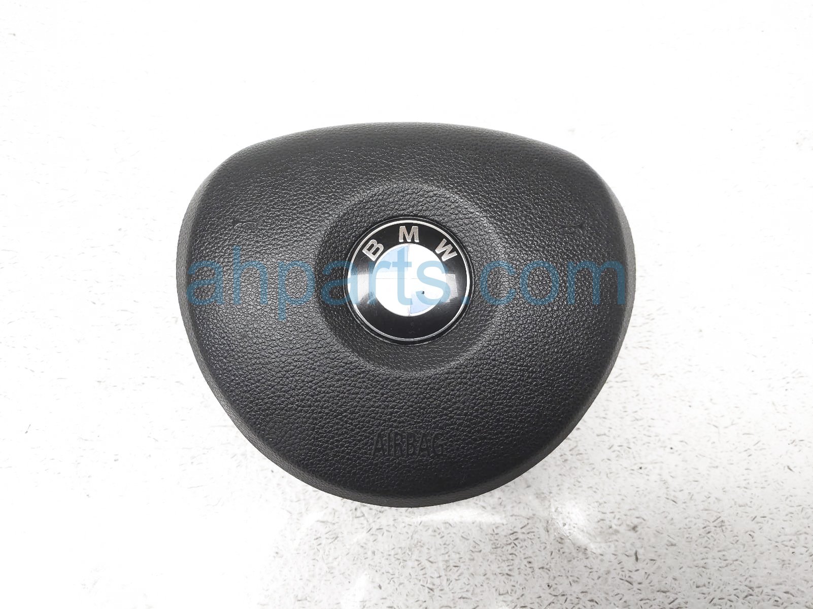 $200 BMW DRIVER STEERING WHEEL AIR BAG $200 BMW DRIVER STEERING WHEEL AIR BAG
