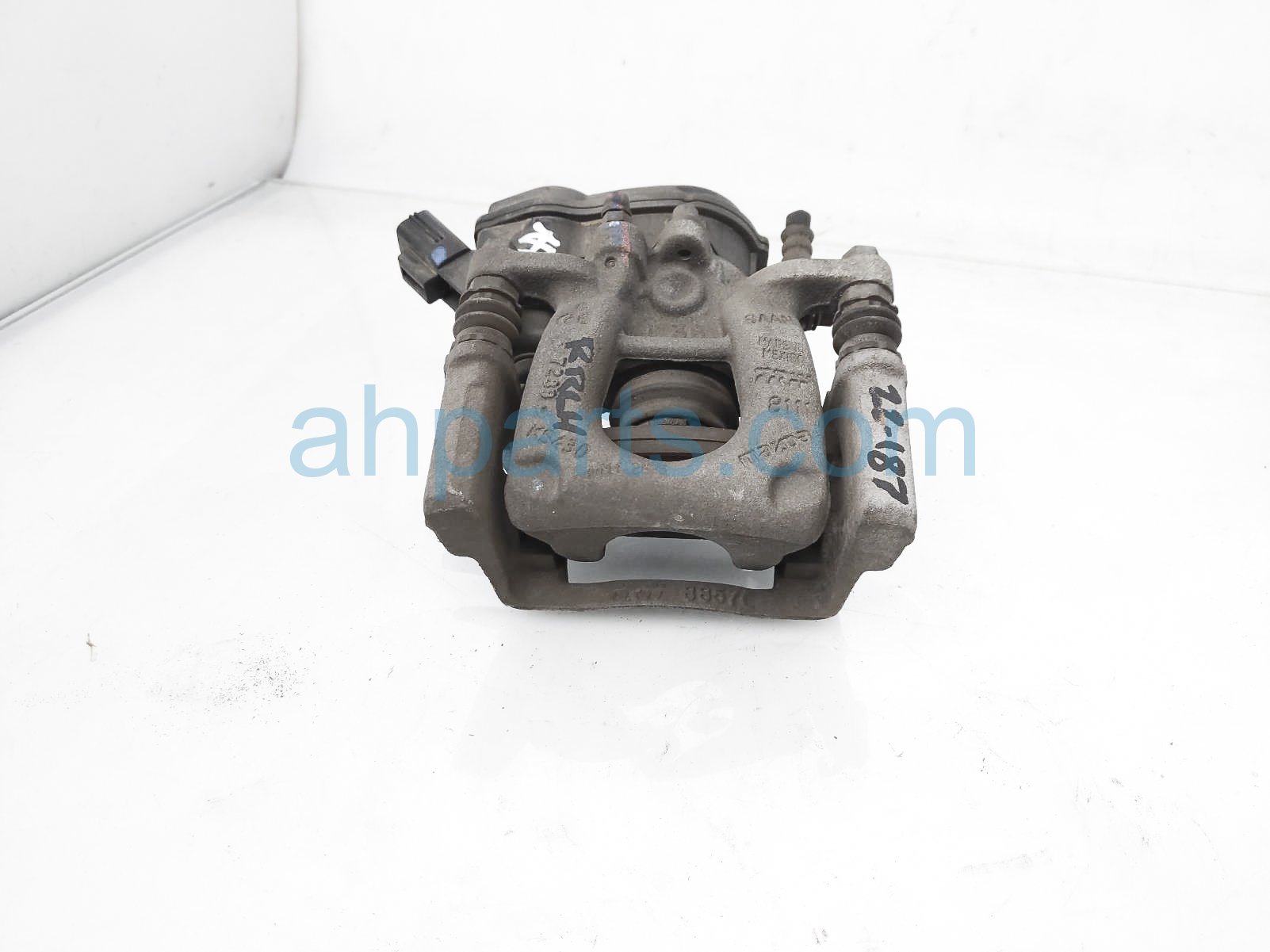 Sold 2018 Mazda 3 Rear Driver Brake Caliper BAY02671X