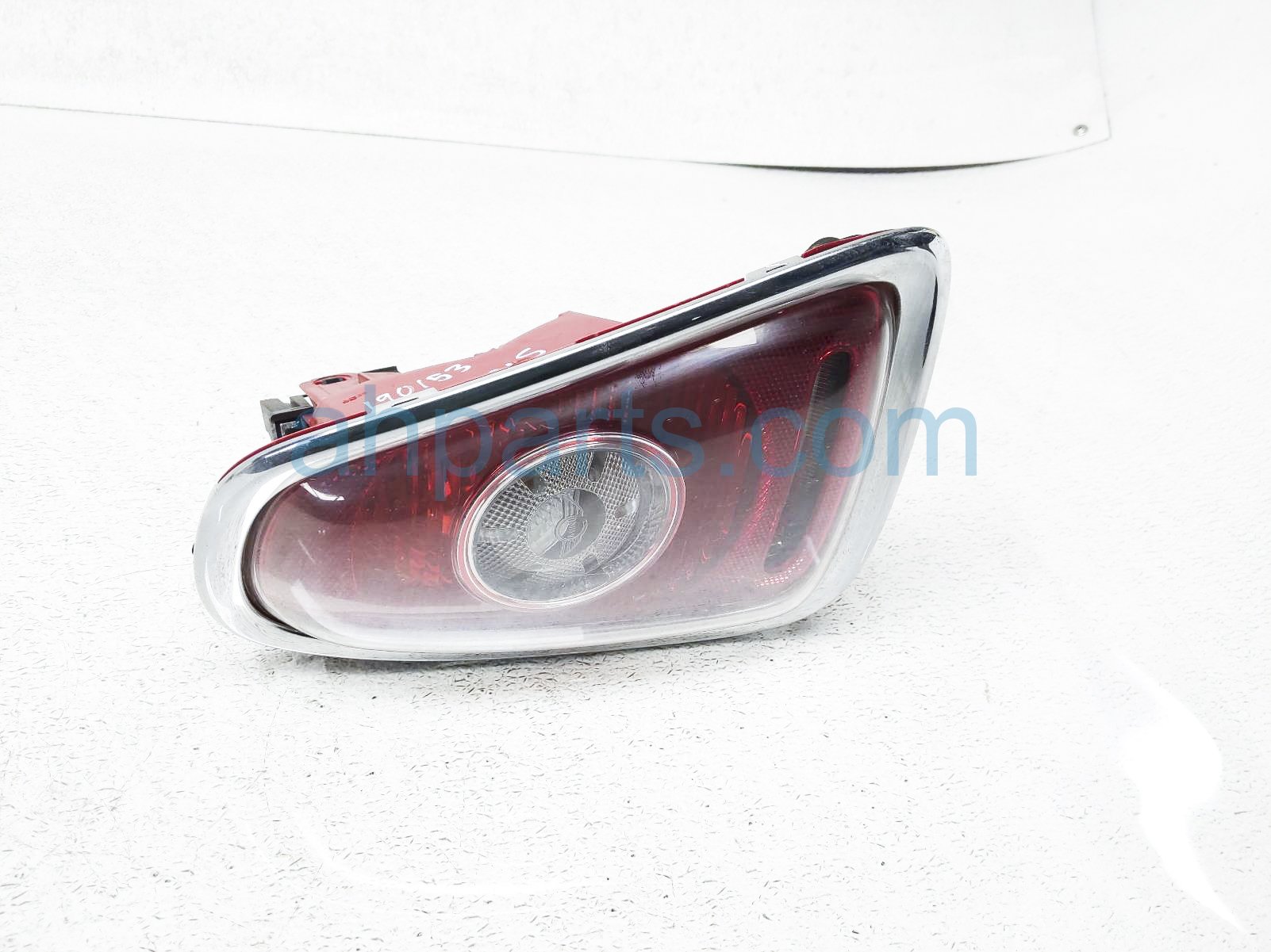 $35 BMW LH TAIL LAMP / LIGHT (ON BODY)-NOTES $35 BMW LH TAIL LAMP / LIGHT (ON BODY)-NOTES
