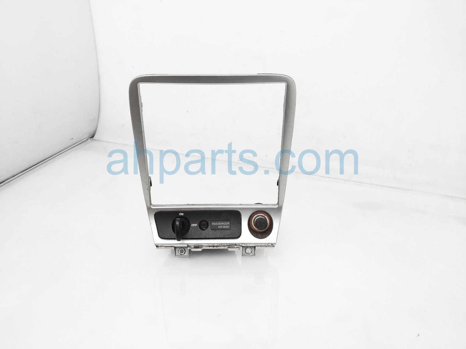 $50 Mazda CENTER DASH BEZEL/AIR BAG LOCK/12V $50 Mazda CENTER DASH BEZEL/AIR BAG LOCK/12V