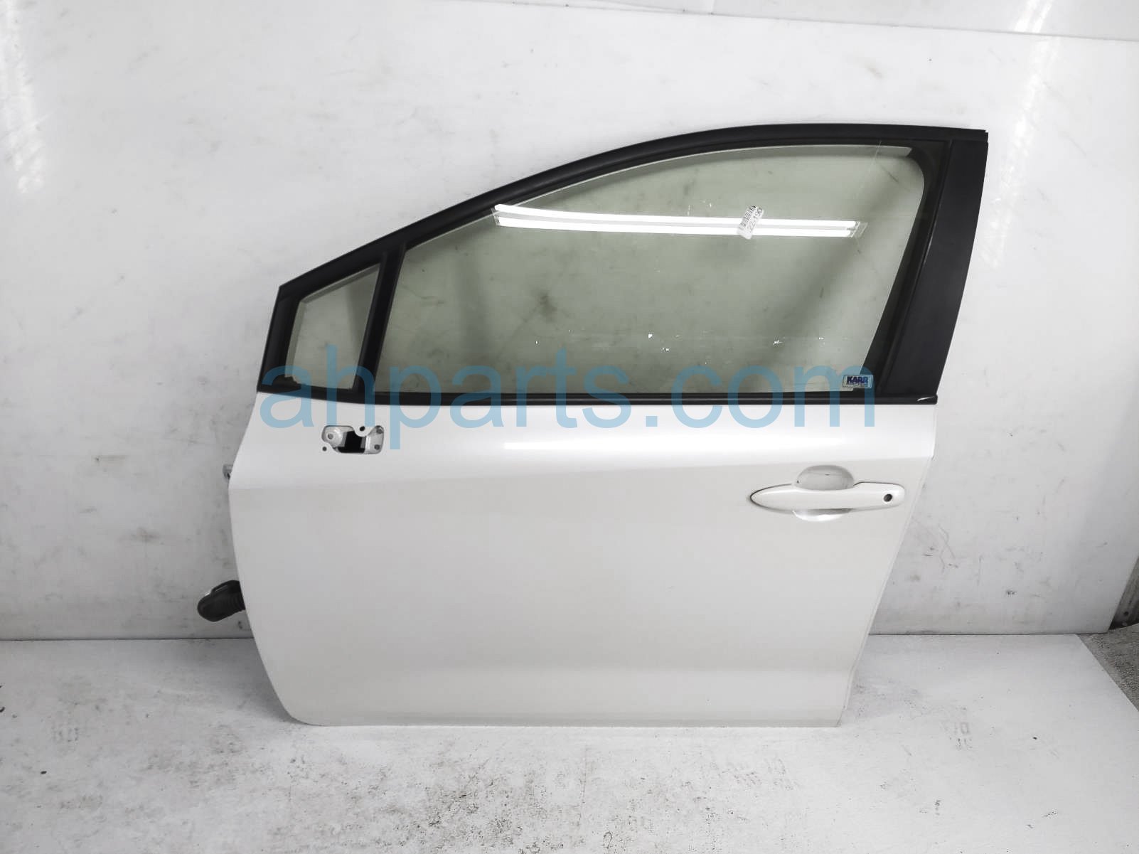 Sold 2020 Toyota Corolla Front Driver Door - White - No Mirror/trim ...