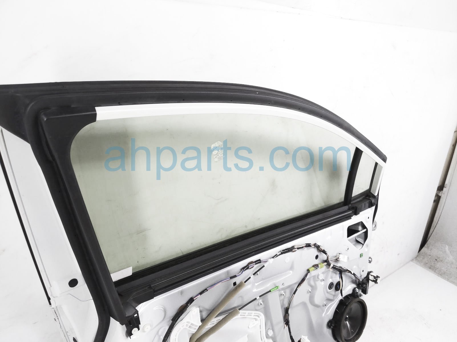 Sold 2020 Toyota Corolla Front Driver Door - White - No Mirror/trim ...