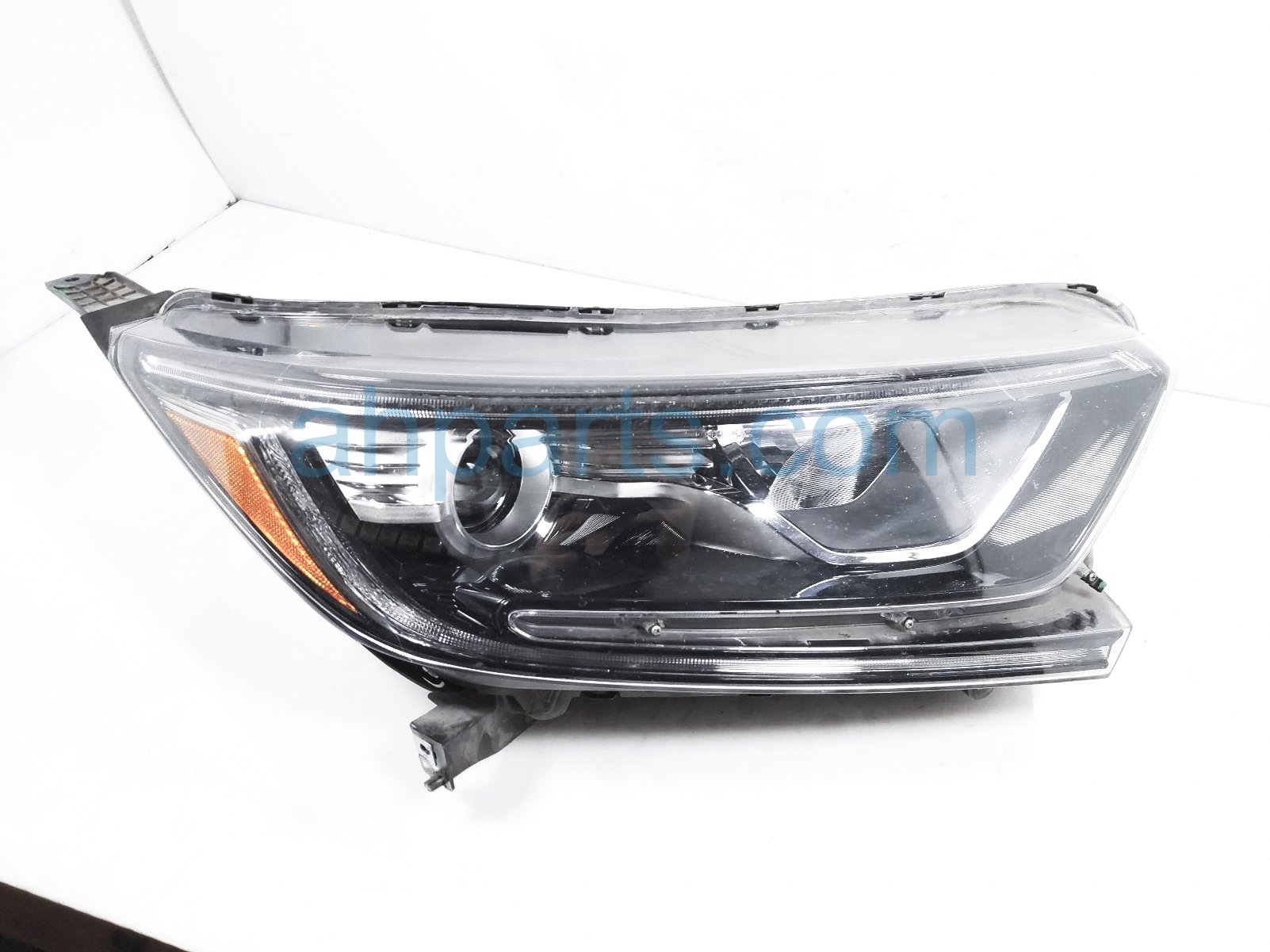 $175 Honda RH HEAD LAMP / LIGHT* B GRADE $175 Honda RH HEAD LAMP / LIGHT* B GRADE