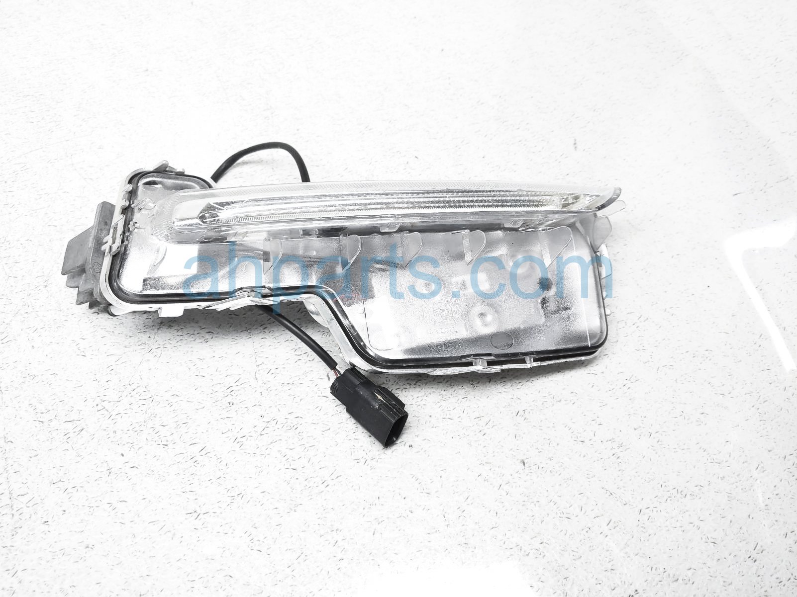 $60 Volvo LH DAYTIME RUNNING LAMP $60 Volvo LH DAYTIME RUNNING LAMP