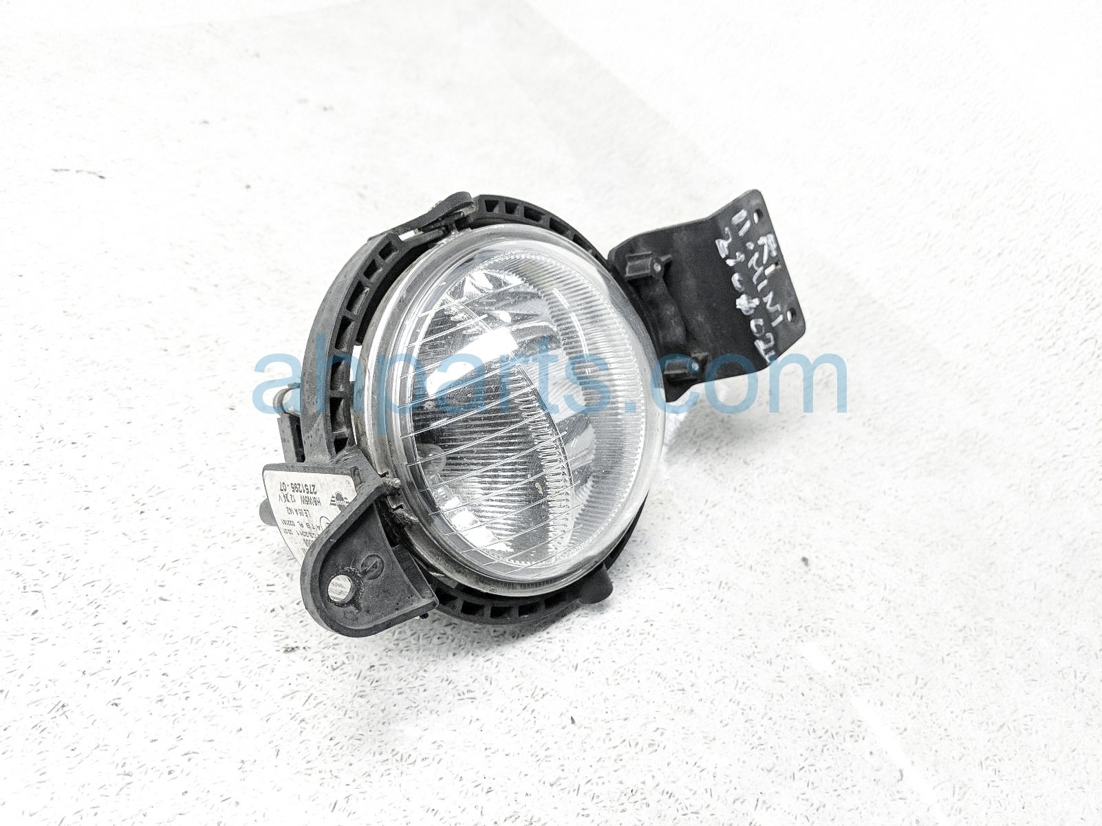 $35 BMW FOG LAMP / LIGHT - NOTES $35 BMW FOG LAMP / LIGHT - NOTES