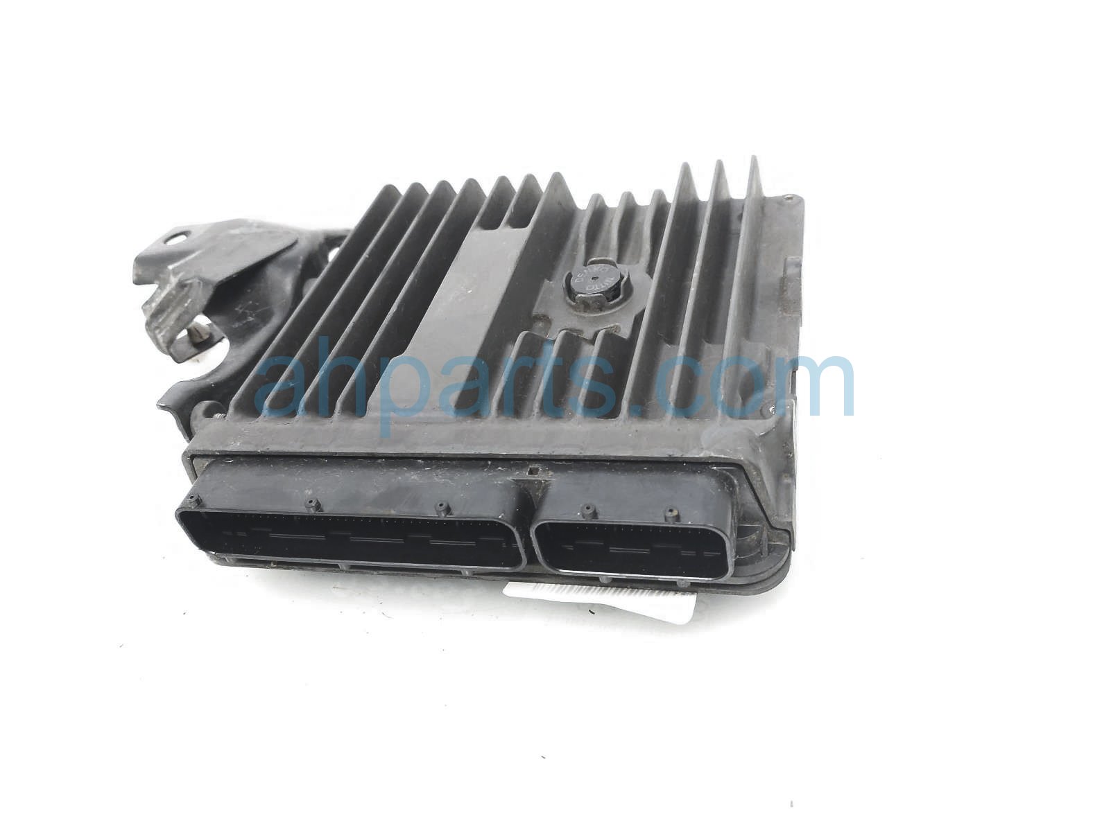 $95 Toyota ENGINE COMPUTER UNIT - AT FWD $95 Toyota ENGINE COMPUTER UNIT - AT FWD