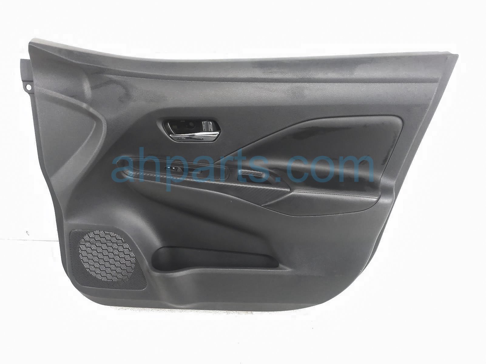 $95 Nissan FR/RH INTERIOR DOOR PANEL - BLACK $95 Nissan FR/RH INTERIOR DOOR PANEL - BLACK