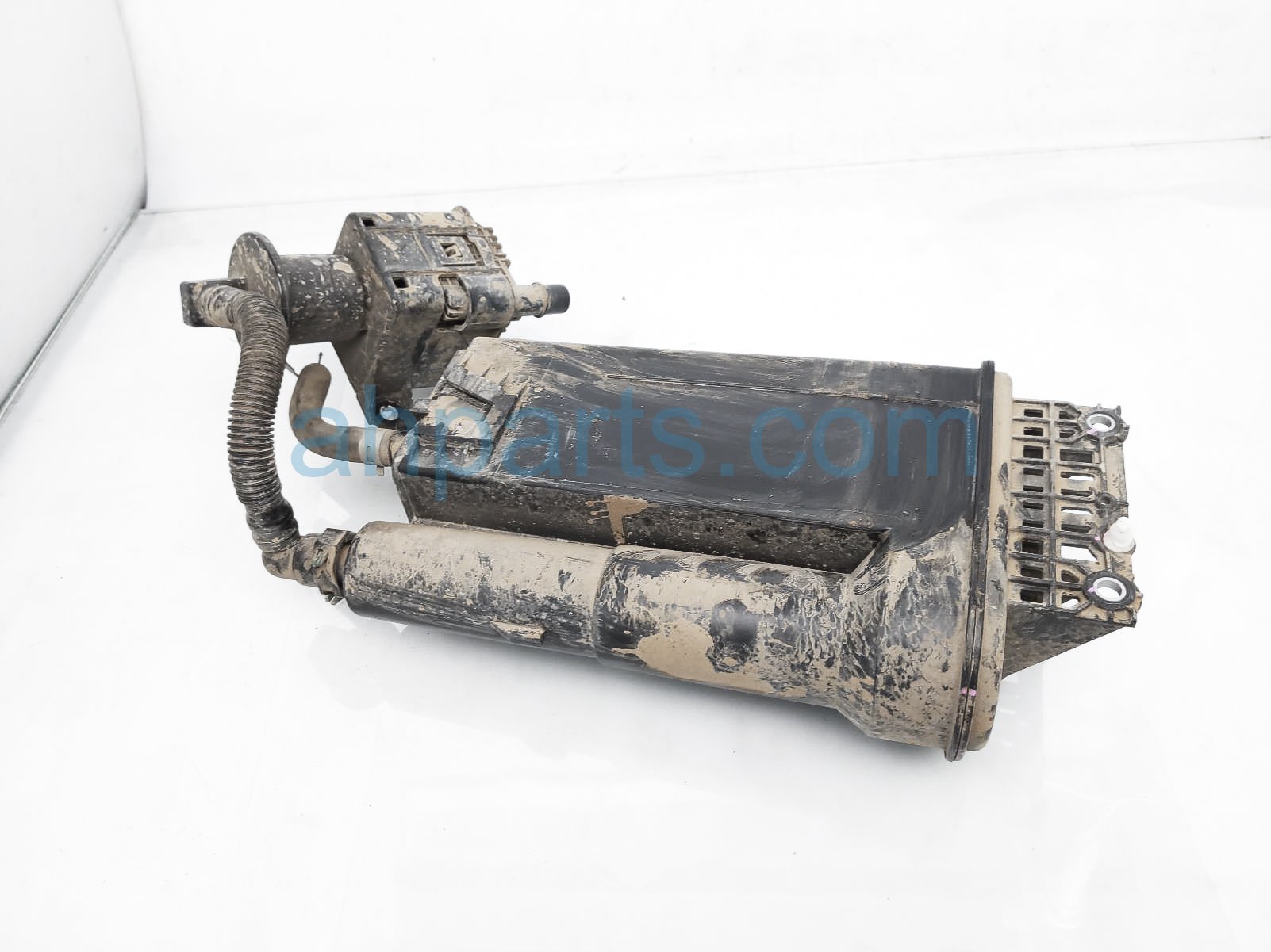 $100 Toyota FUEL VAPOR CHARCOAL CANISTER $100 Toyota FUEL VAPOR CHARCOAL CANISTER