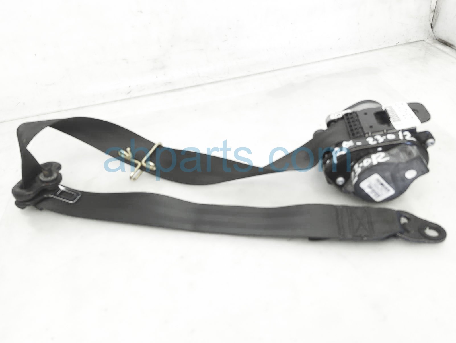 $75 Ford FR/RH SEAT BELT - BLACK $75 Ford FR/RH SEAT BELT - BLACK