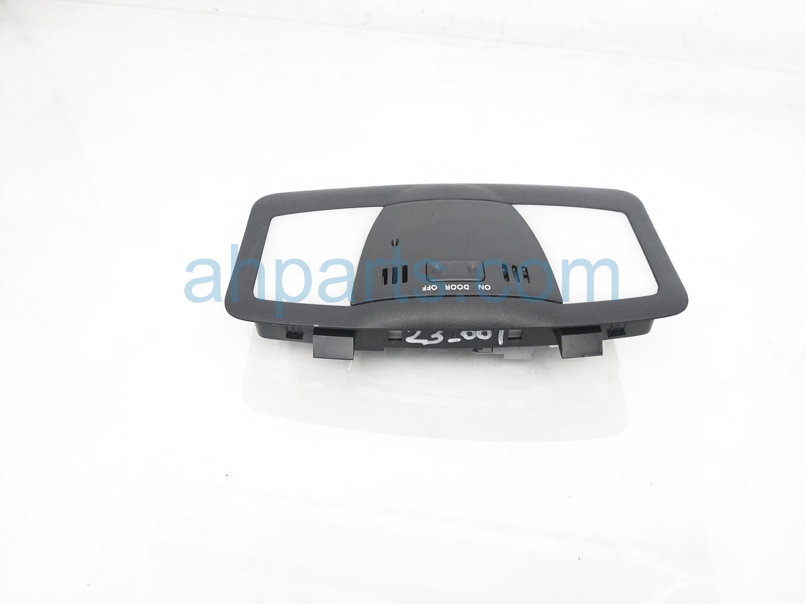 $30 Nissan MAP LIGHT / ROOF CONSOLE - BLACK