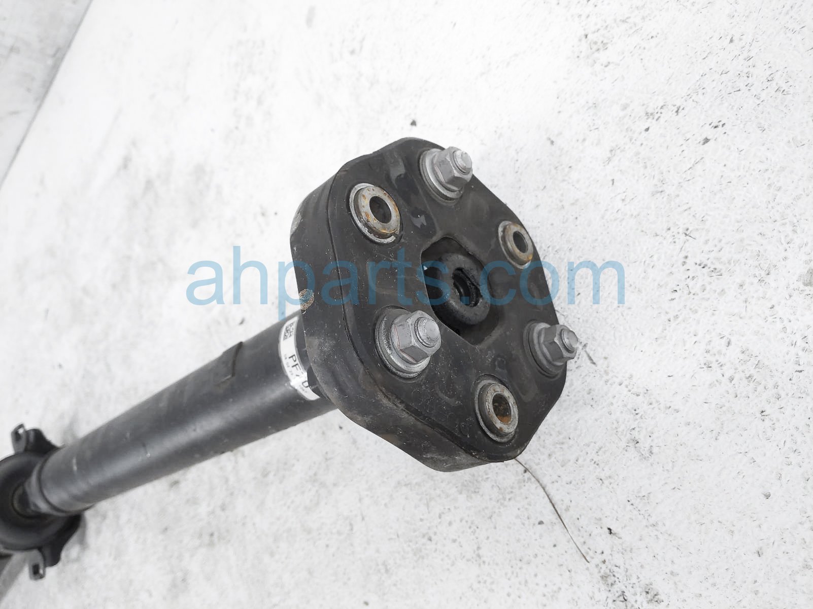 $125 Lexus REAR PROPELLER SHAFT - SWB $125 Lexus REAR PROPELLER SHAFT - SWB