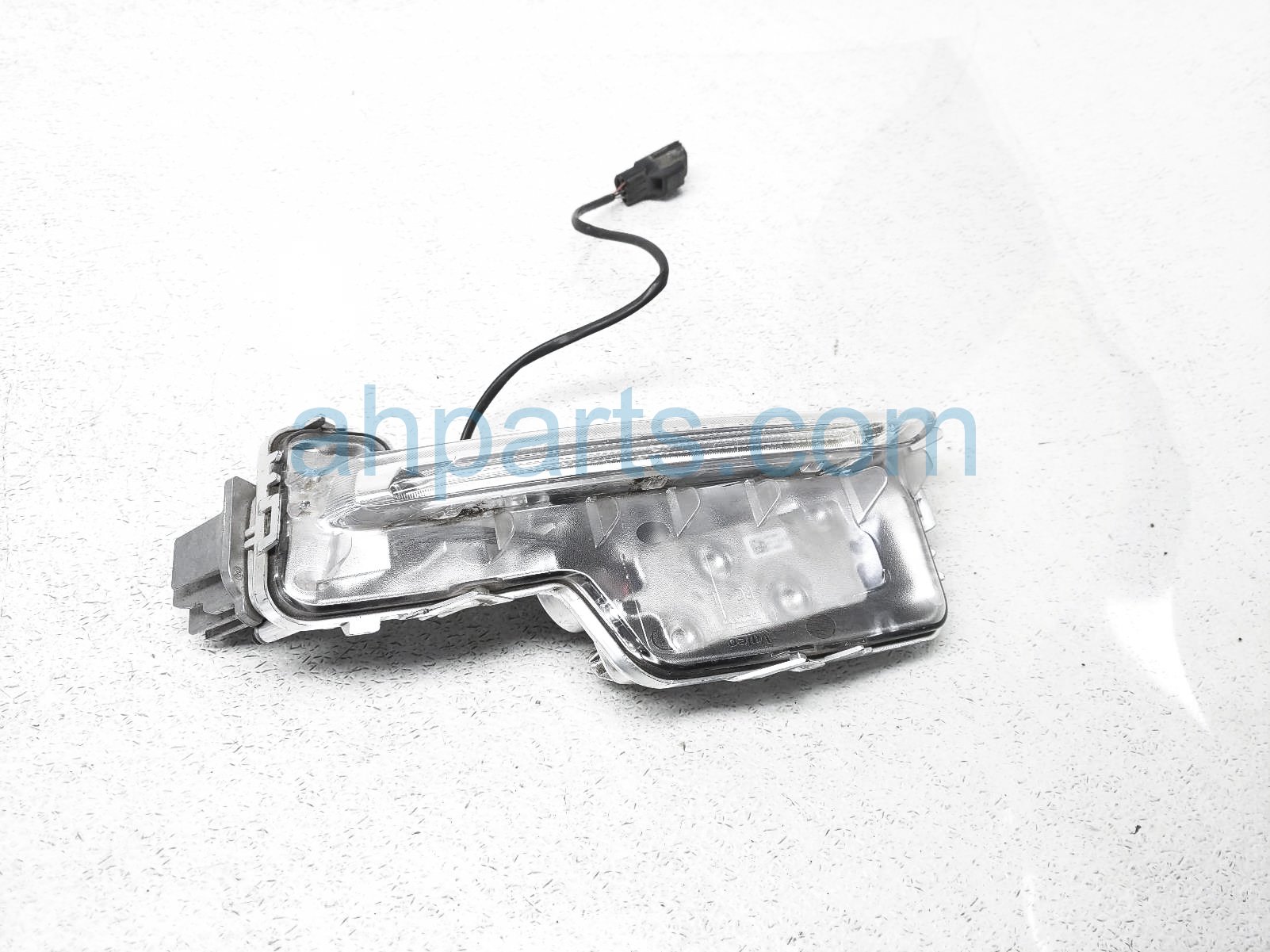 $60 Volvo LH DAYTIME RUNNING LAMP $60 Volvo LH DAYTIME RUNNING LAMP