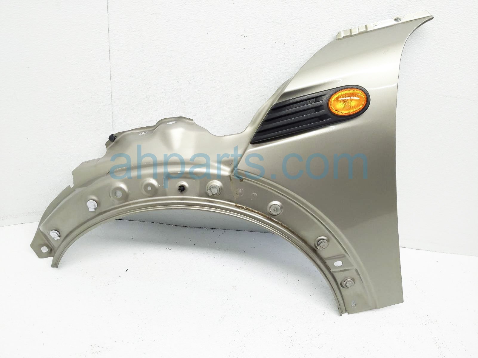 $50 BMW LH FENDER - GOLD - NOTES $50 BMW LH FENDER - GOLD - NOTES