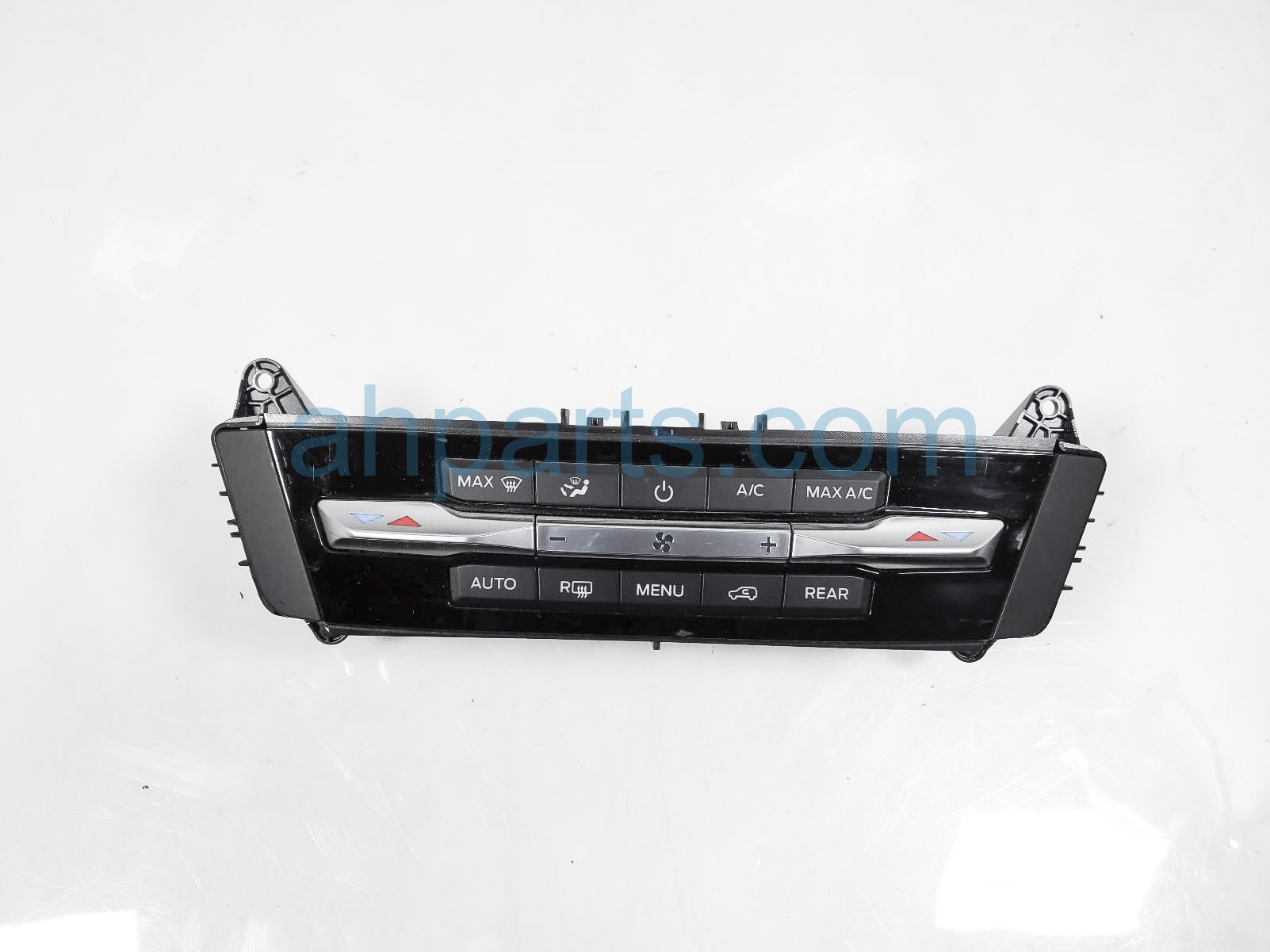 $75 Ford HEATER/AC CONTROL(ON DASH) $75 Ford HEATER/AC CONTROL(ON DASH)