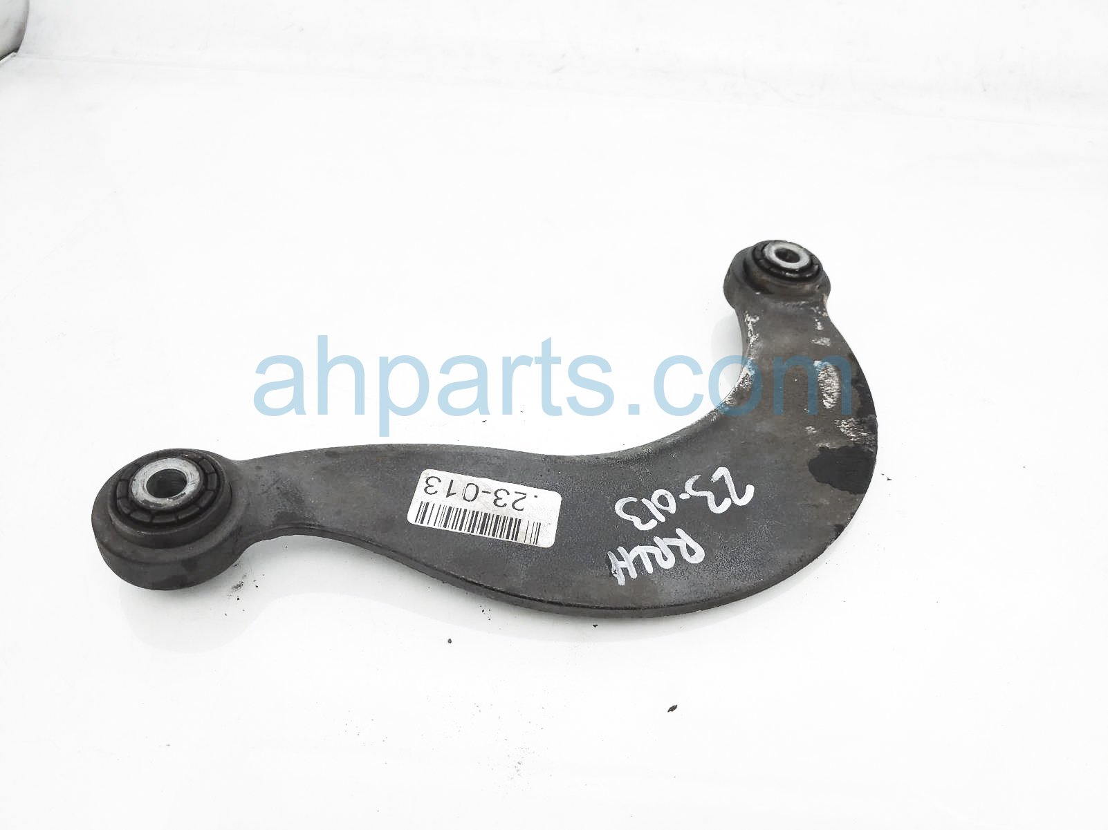 $40 Volvo RR/LH UPPER CONTROL ARM $40 Volvo RR/LH UPPER CONTROL ARM