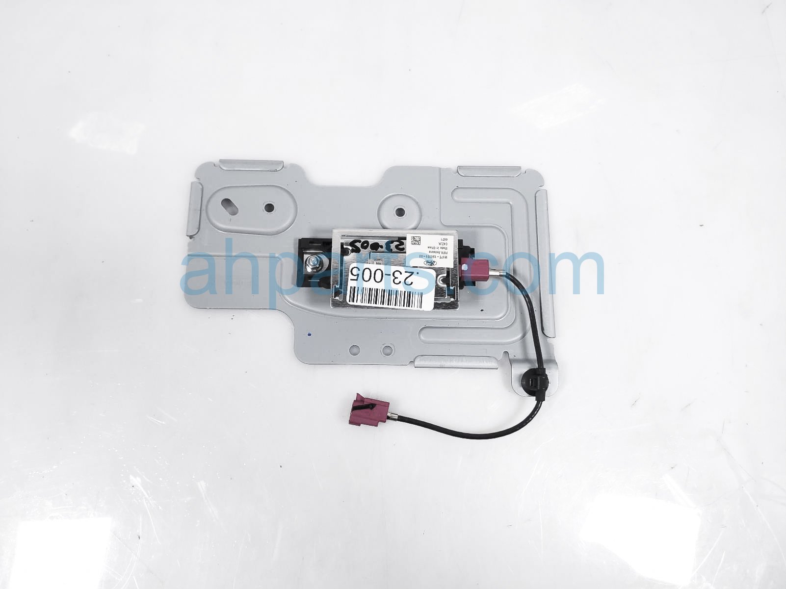 $50 Ford ANTENNA RADIO CONTROL MODULE $50 Ford ANTENNA RADIO CONTROL MODULE