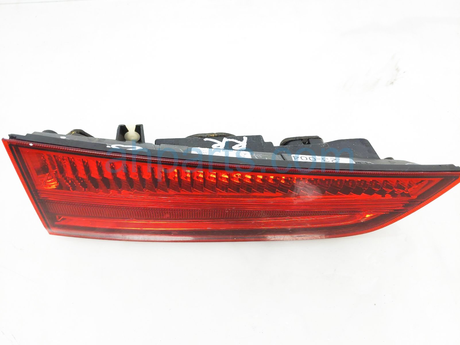 $95 Honda RH TAIL LAMP / LIGHT (ON TAILGATE) $95 Honda RH TAIL LAMP / LIGHT (ON TAILGATE)