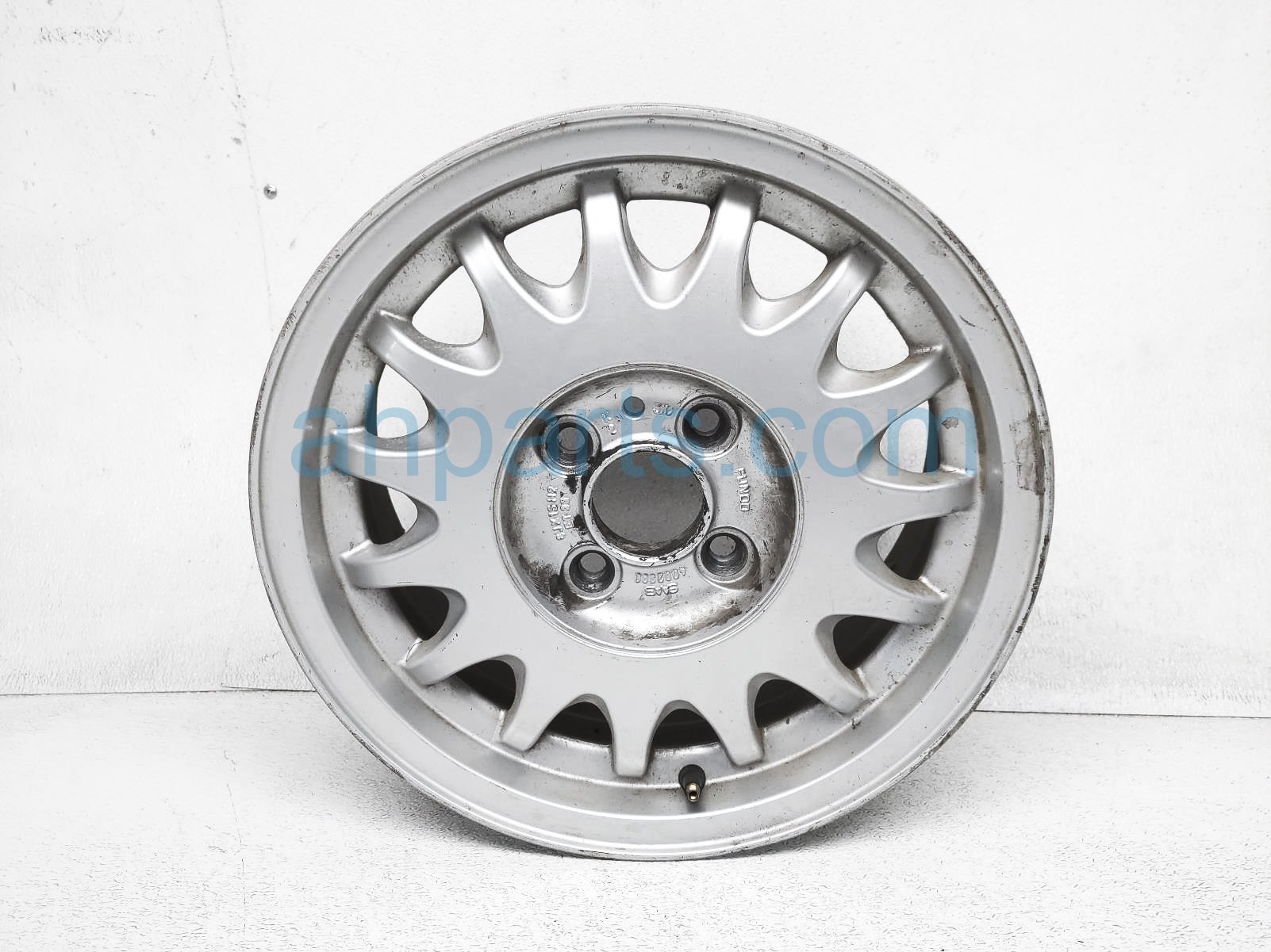 $60 Saab 15 INCH RIM / WHEEL - NOTES $60 Saab 15 INCH RIM / WHEEL - NOTES