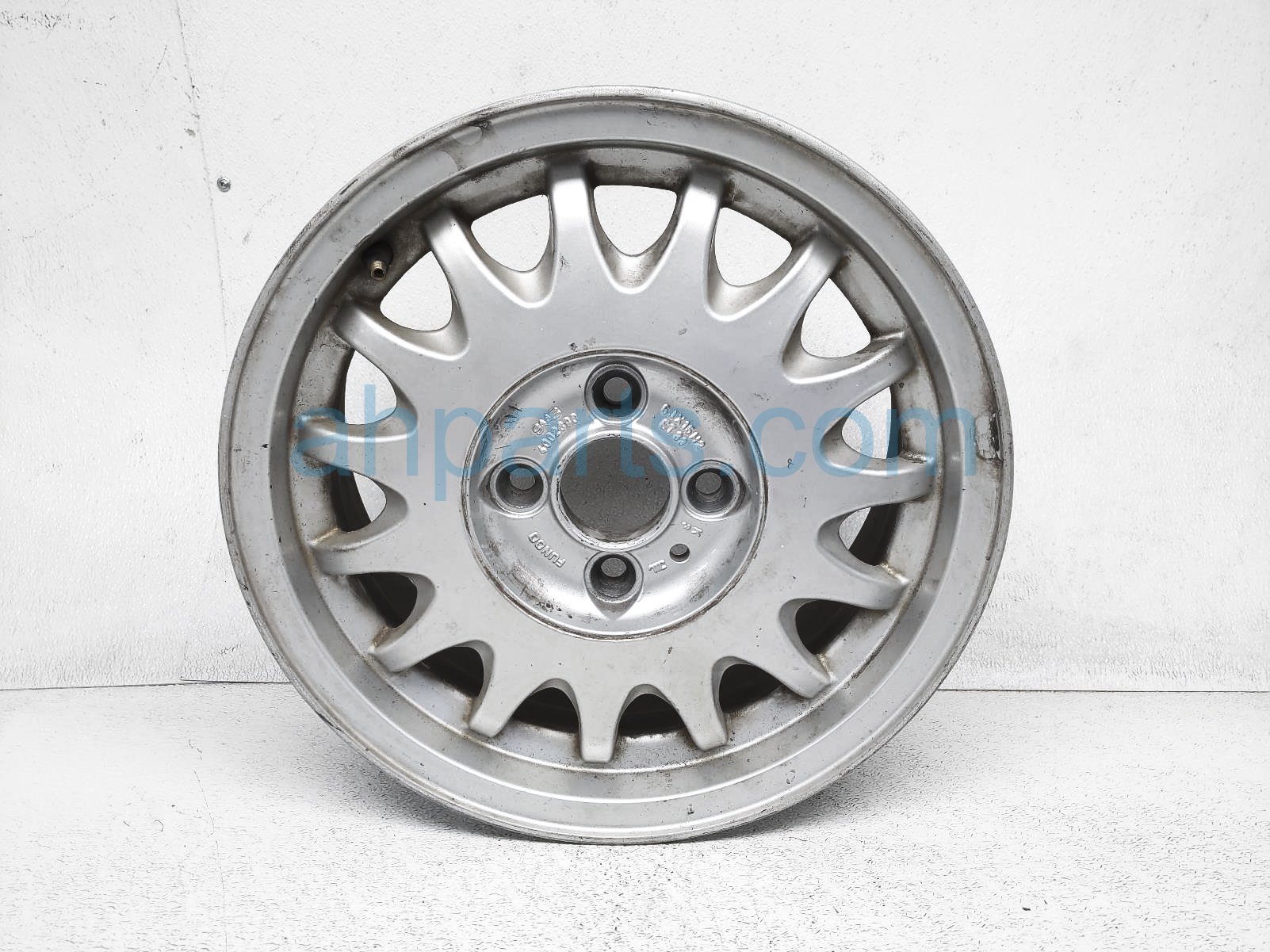 $60 Saab 15 INCH RIM / WHEEL - NOTES $60 Saab 15 INCH RIM / WHEEL - NOTES