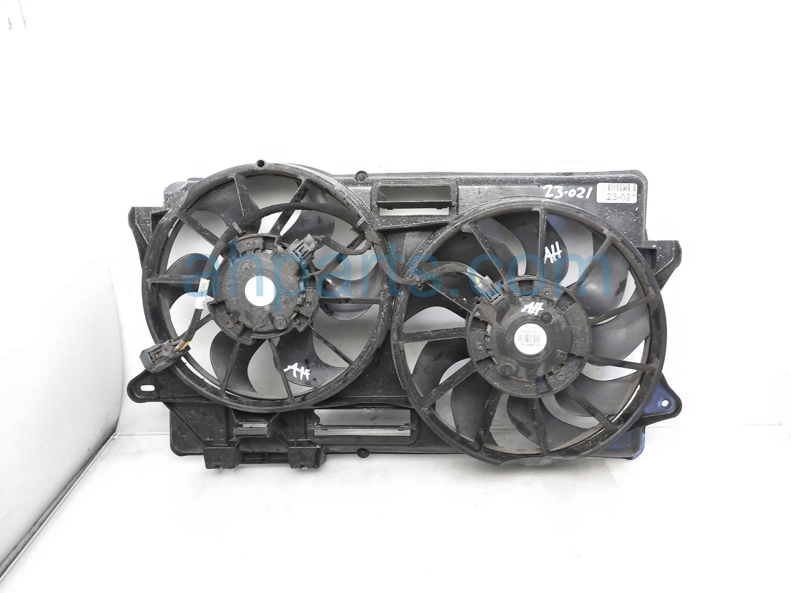 TOPAZ Radiator Cooling Fan Assembly For Ford F-150 Expedition Navigator 2015-2020