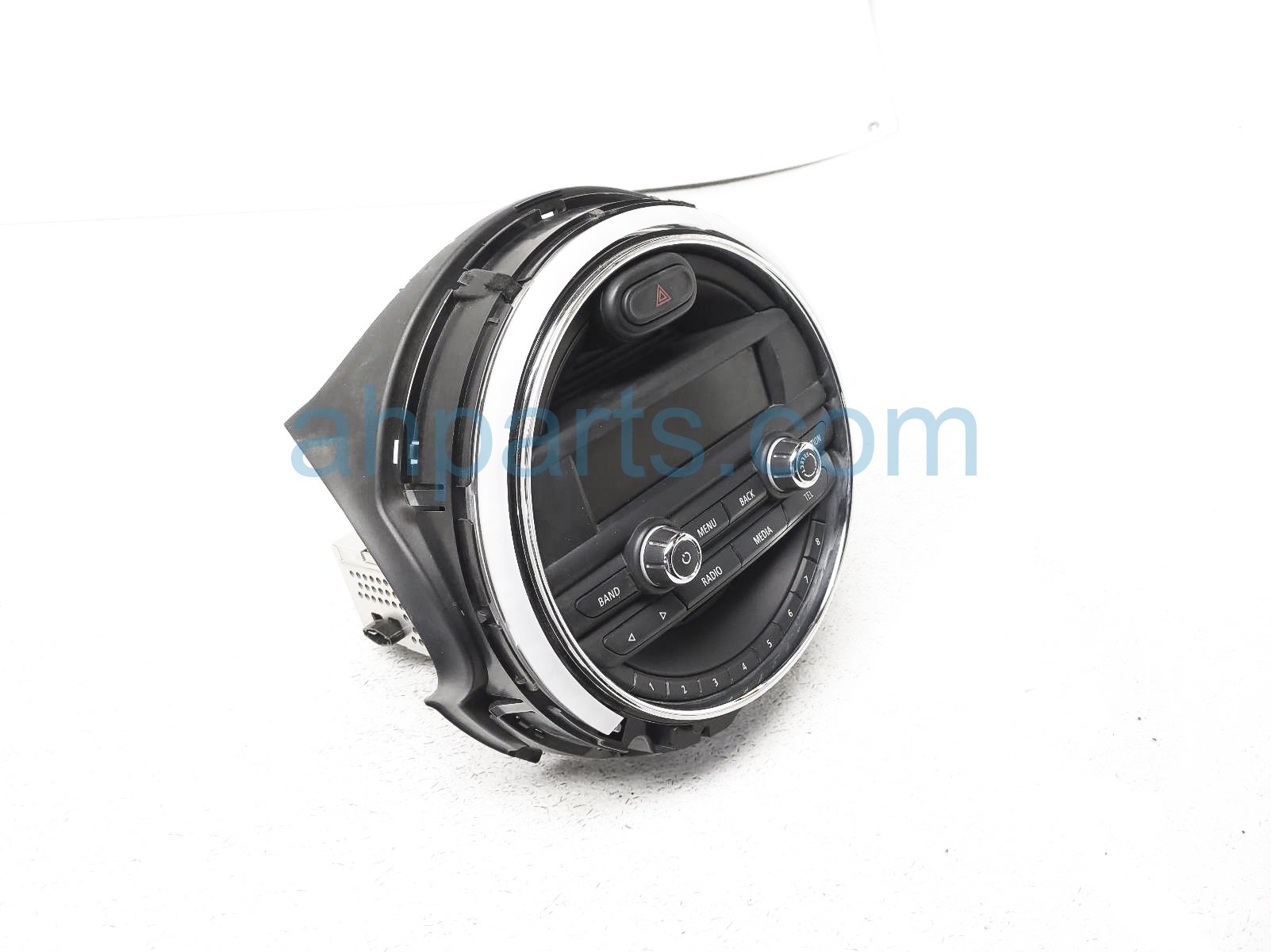 $125 BMW AUDIO RECEIVER UNIT W/ SCREEN $125 BMW AUDIO RECEIVER UNIT W/ SCREEN