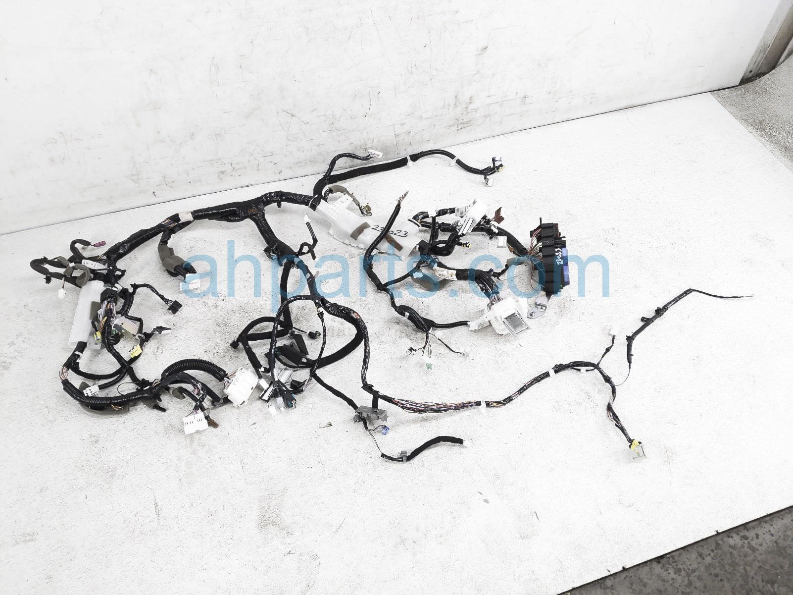 $299 Nissan DASH INSTRUMENT WIRE HARNESS - SV $299 Nissan DASH INSTRUMENT WIRE HARNESS - SV