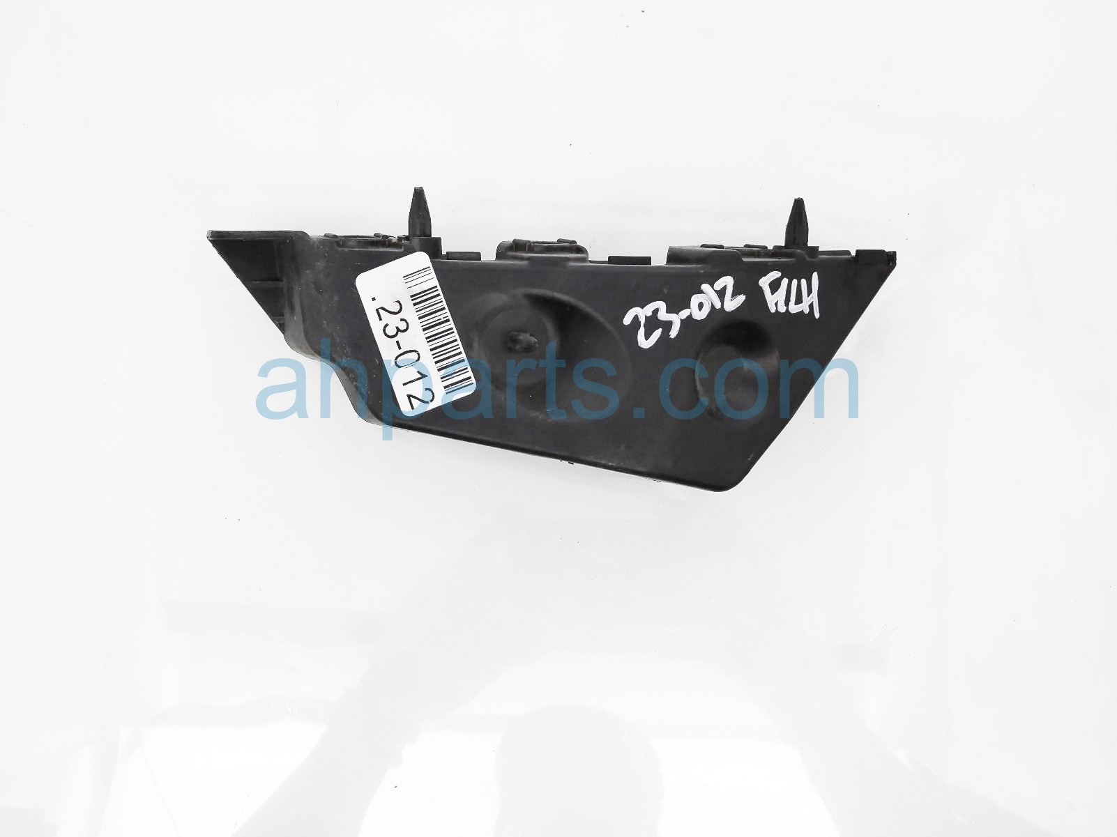 $10 Ford FR/LH BUMPER COVER BRACKET $10 Ford FR/LH BUMPER COVER BRACKET