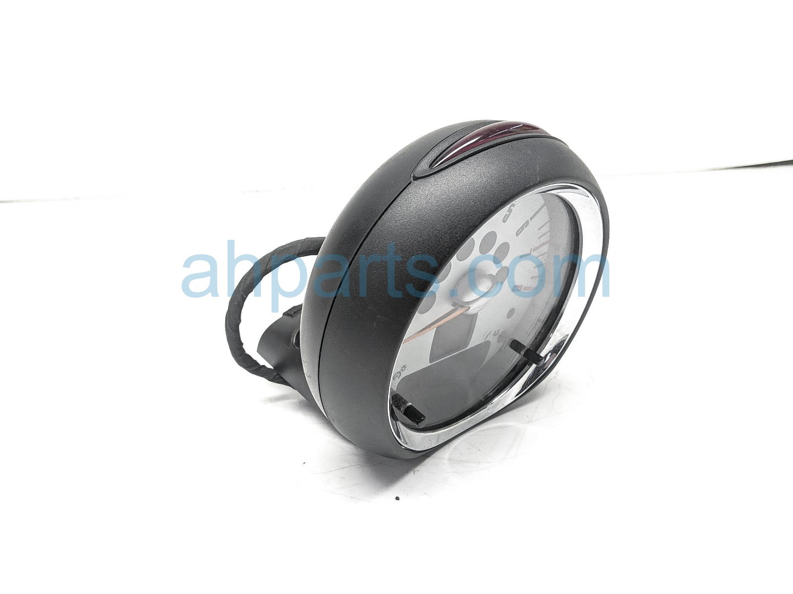 $45 BMW TACHOMETER GAUGE ASSY - NOTES $45 BMW TACHOMETER GAUGE ASSY - NOTES