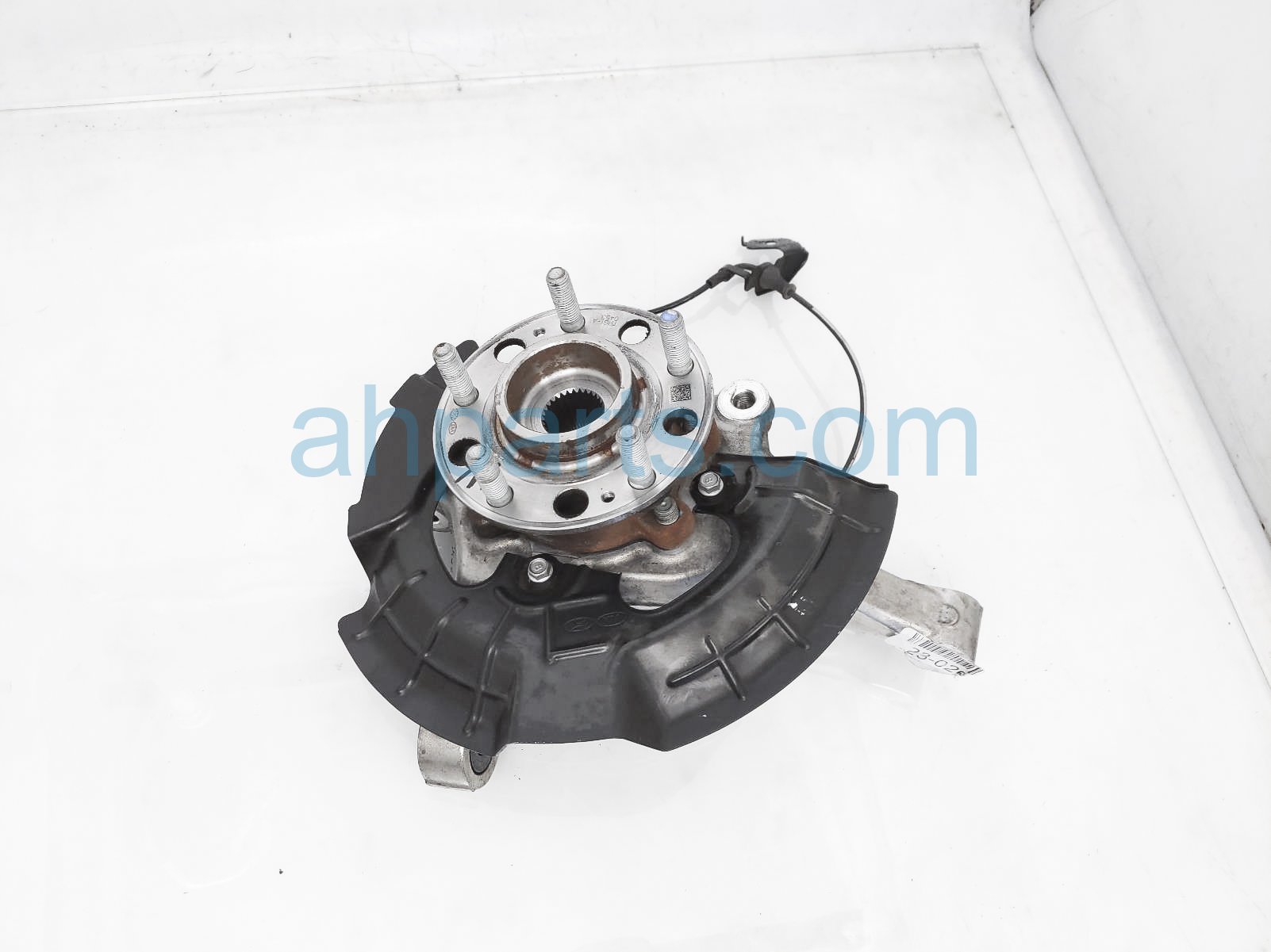 $200 Hyundai FR/LH SPINDLE KNUCKLE HUB ASSY $200 Hyundai FR/LH SPINDLE KNUCKLE HUB ASSY