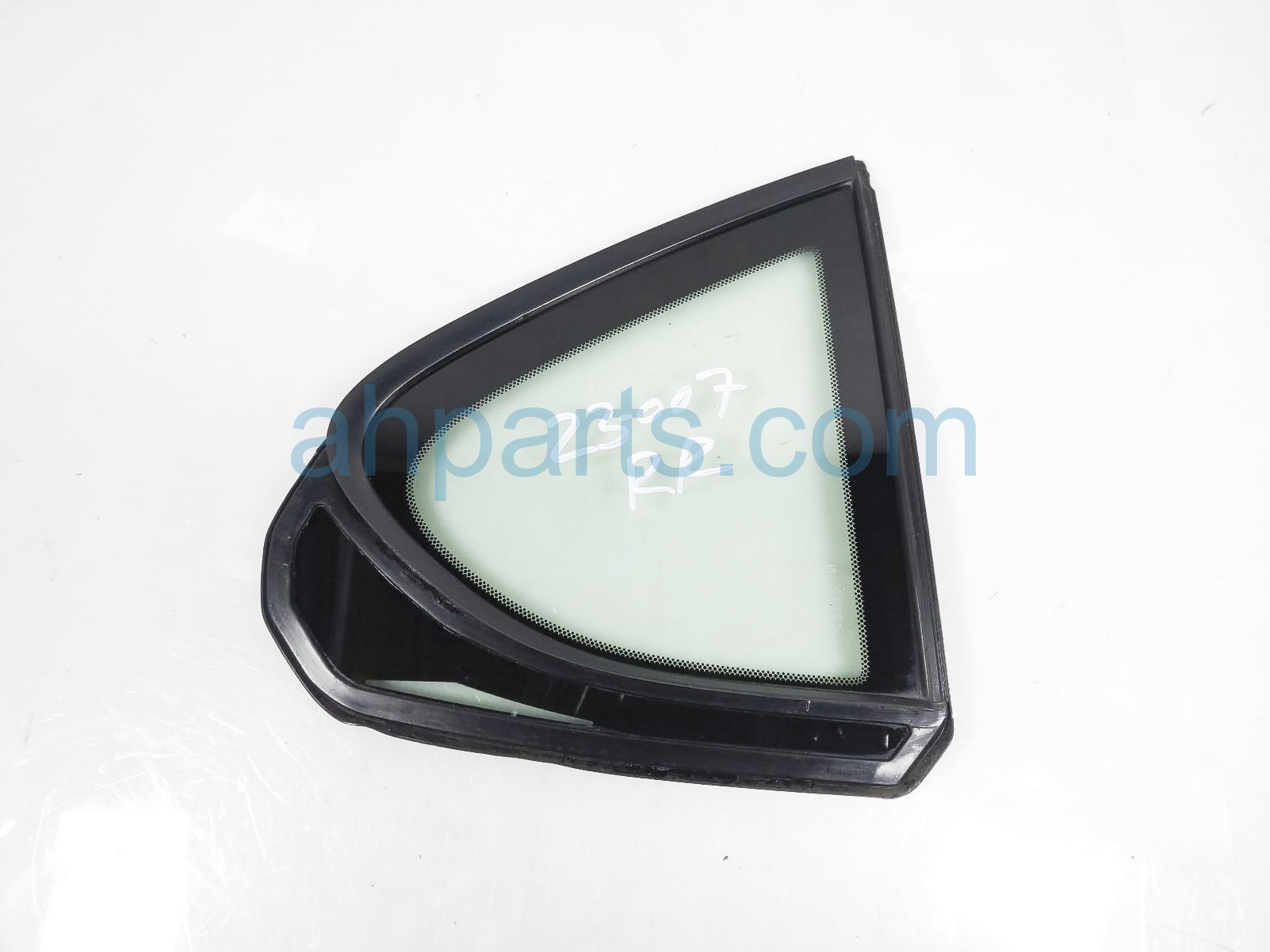 $50 Lexus RR/RH DOOR VENT GLASS WINDOW $50 Lexus RR/RH DOOR VENT GLASS WINDOW