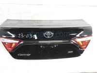 $600 Toyota TRUNK / DECKLID - BLACK - NIQ