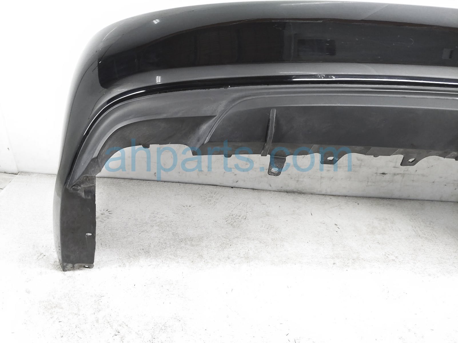 Sold 2016 Toyota Camry Rear Bumper Cover - Black - Scuffs 52159-06989,