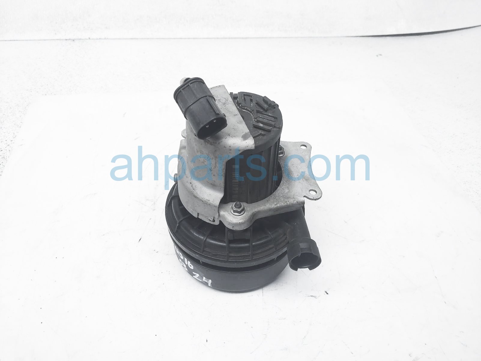 $60 BMW A.I.R. PUMP ASSY $60 BMW A.I.R. PUMP ASSY