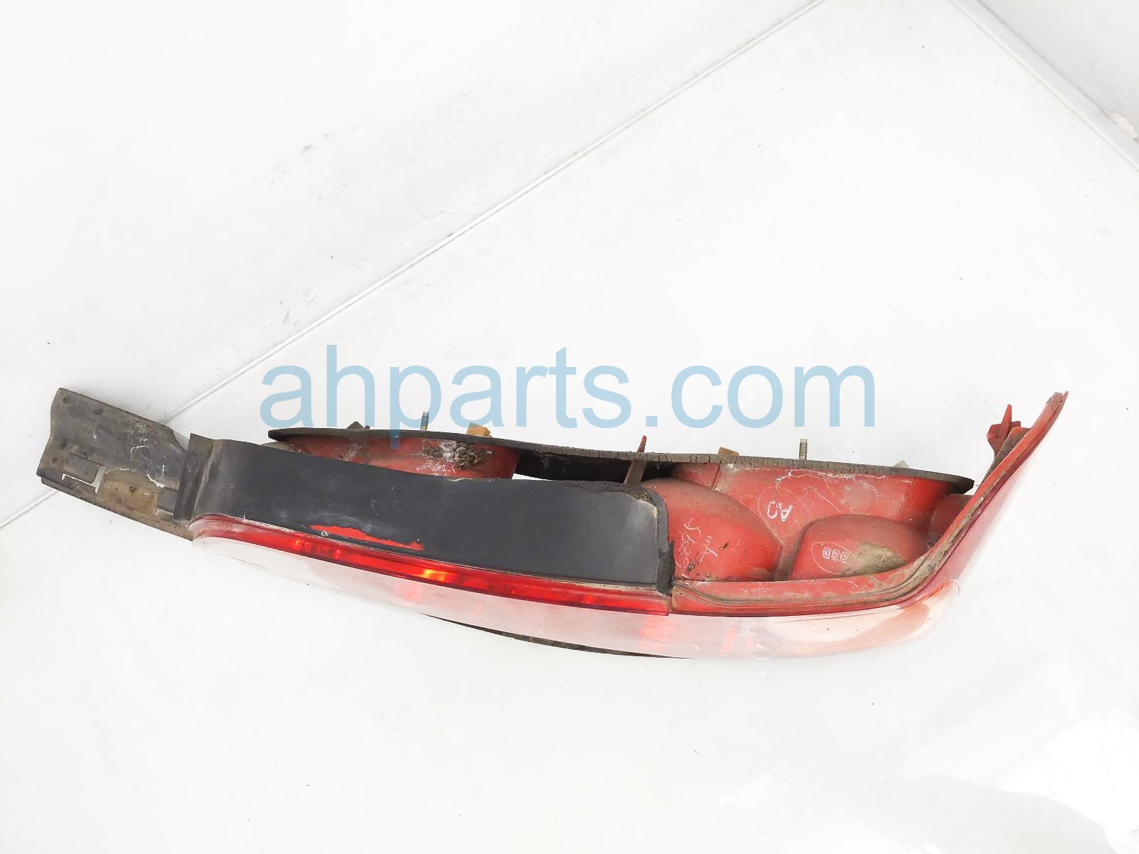 Sold 2003 Acura RSX Light / Rear Passenger Tail Lamp (on Body) 33501 ...