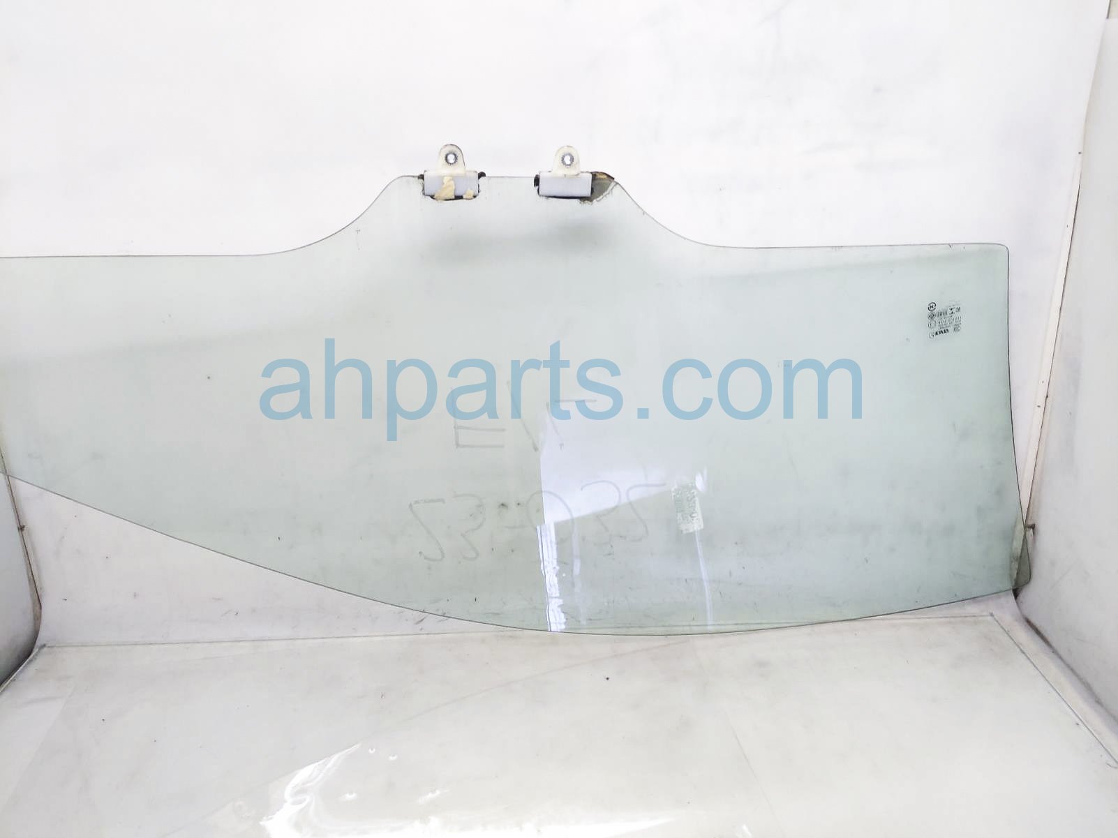 Front Left Driver Side Door Glass For 1995-2003 Ford Explorer 4D Utility – Clear Tempered