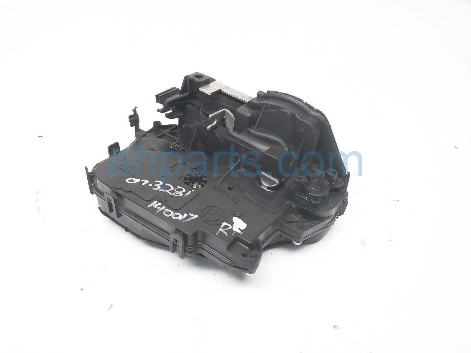 $30 BMW RR/RH DOOR ACTUATOR LOCK $30 BMW RR/RH DOOR ACTUATOR LOCK