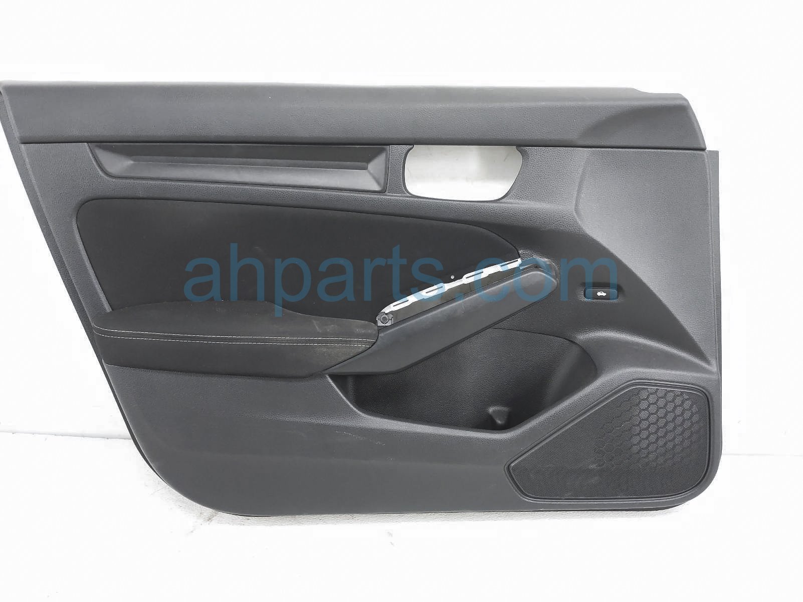 $100 Honda FR/LH INTERIOR DOOR PANEL - BLACK 4D $100 Honda FR/LH INTERIOR DOOR PANEL - BLACK 4D