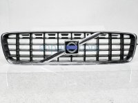 $50 Volvo FRONT GRILLE - BLACK/CHROME - NOTES