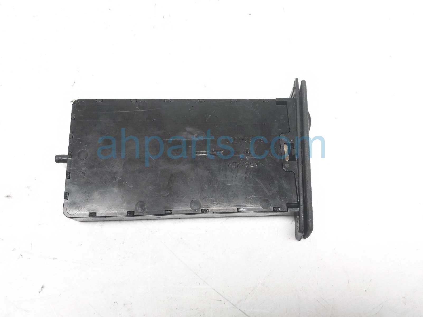 $19 BMW PASSENGER DASH CUP HOLDER ASSY $19 BMW PASSENGER DASH CUP HOLDER ASSY