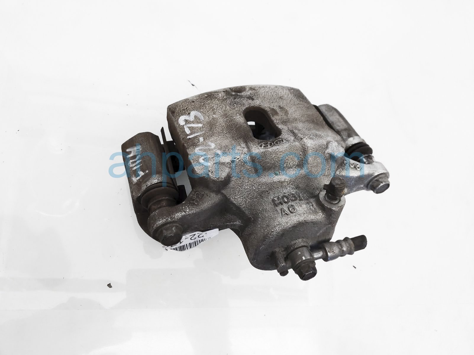 $45 Hyundai FR/RH BRAKE CALIPER $45 Hyundai FR/RH BRAKE CALIPER
