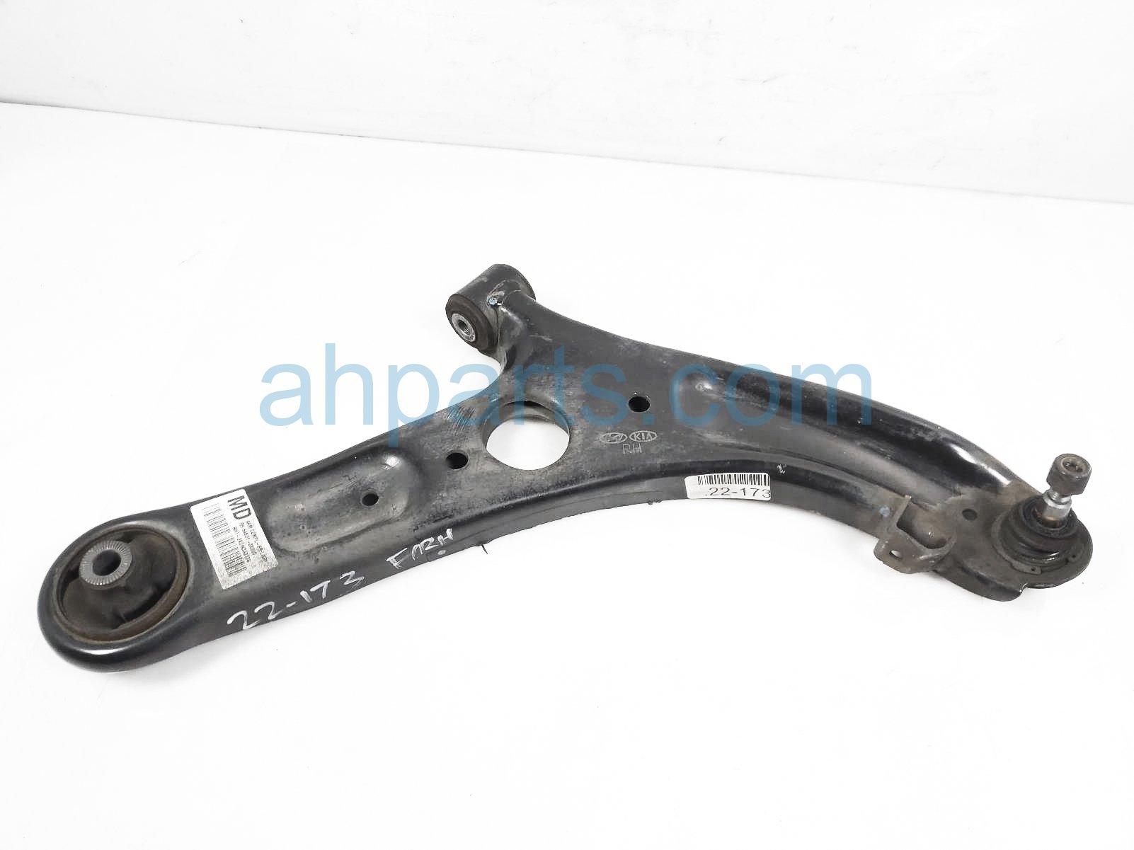 $60 Hyundai FR/RH LOWER CONTROL ARM $60 Hyundai FR/RH LOWER CONTROL ARM