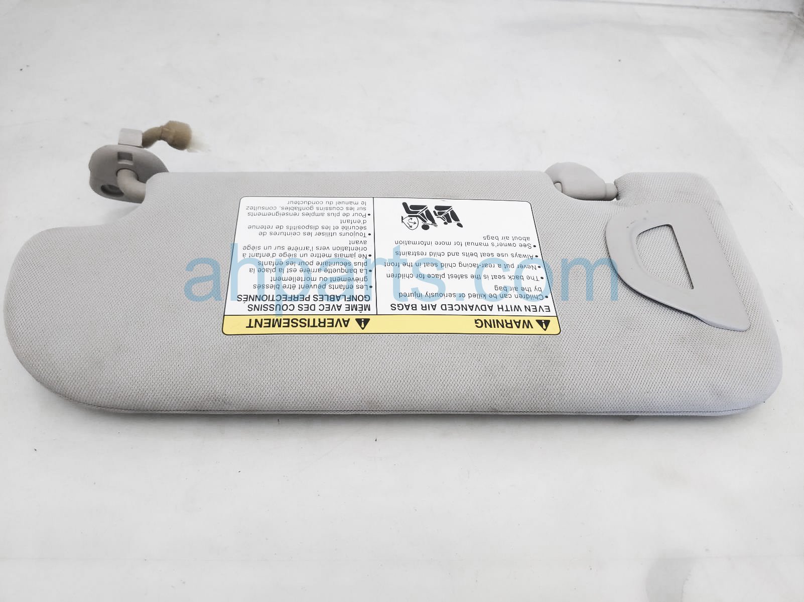 $25 Infiniti RH SUN VISOR - GREY $25 Infiniti RH SUN VISOR - GREY