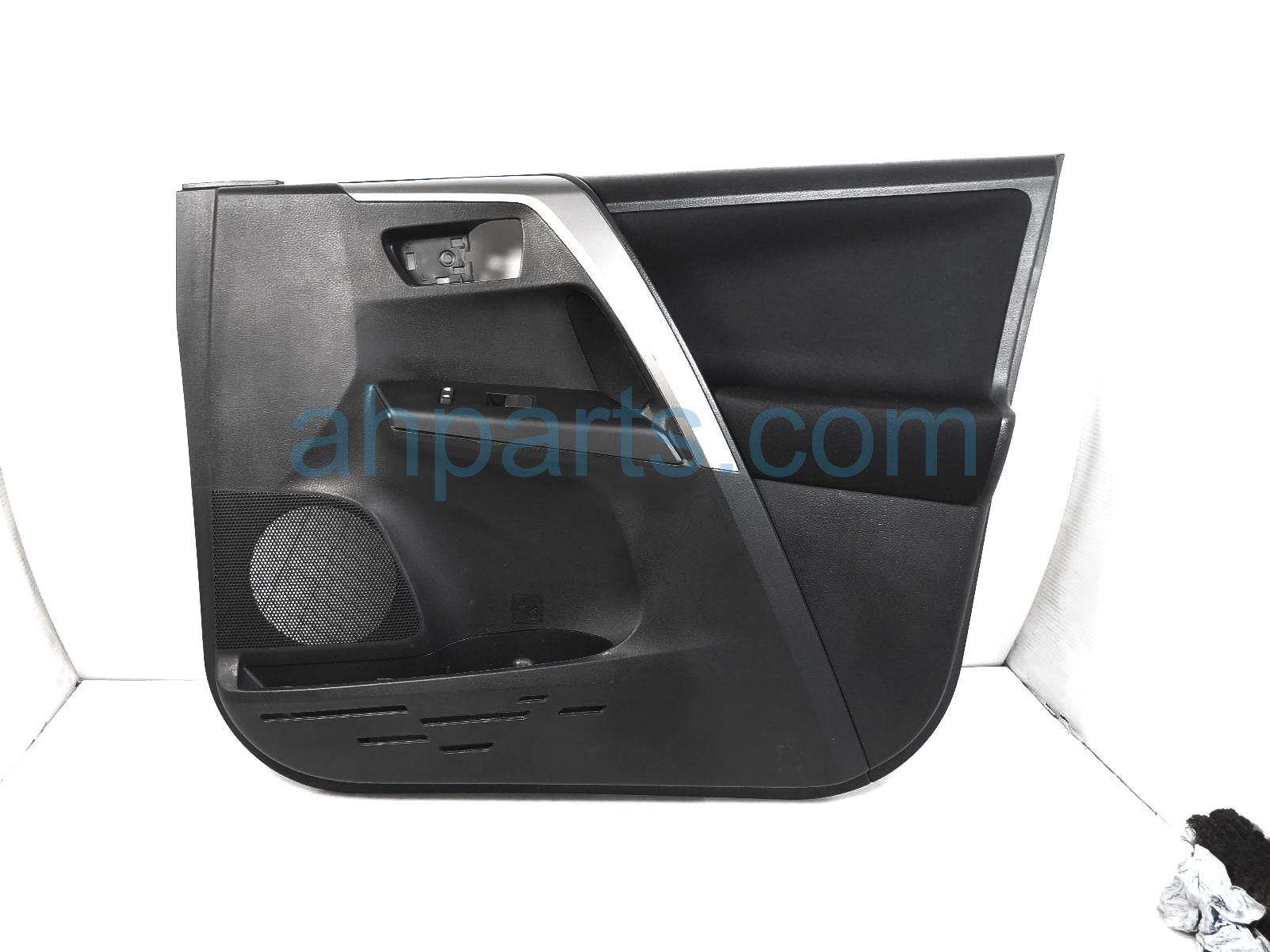 $130 Toyota FR/RH INTERIOR DOOR PANEL - BLACK LE $130 Toyota FR/RH INTERIOR DOOR PANEL - BLACK LE