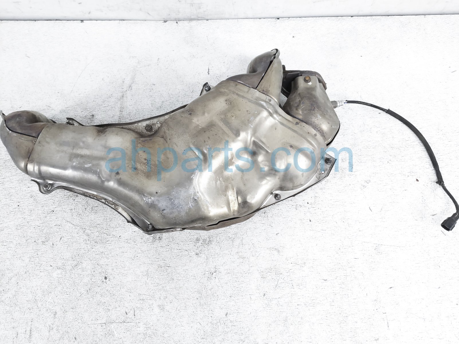 $515 Subaru EXHAUST MANIFOLD $515 Subaru EXHAUST MANIFOLD