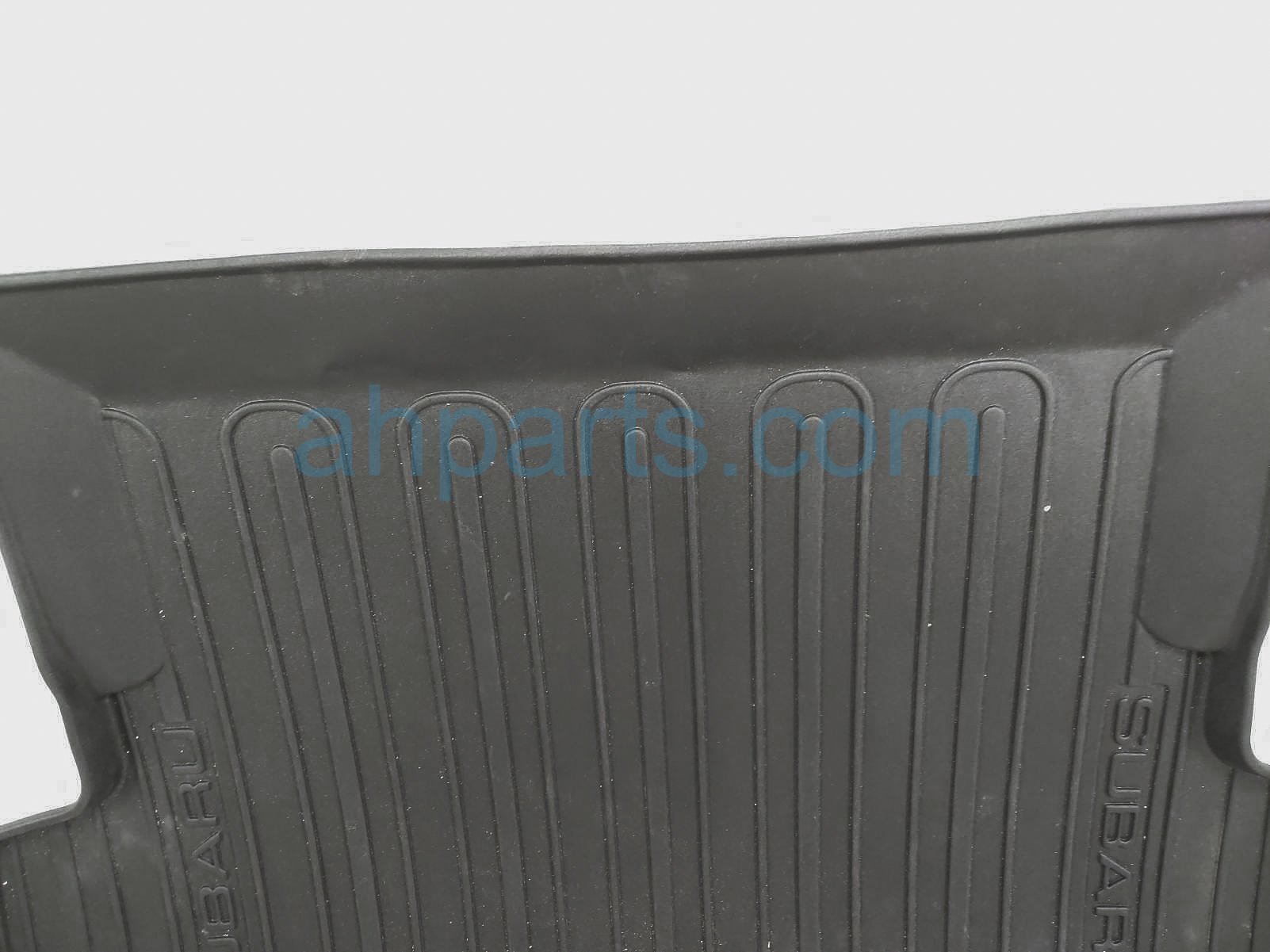 thumbnail image 2 of Genuine Subaru All-Weather Rubber Floor Mats – 2010–2014 Tribeca (OEM J501SXA200) 2 of 6