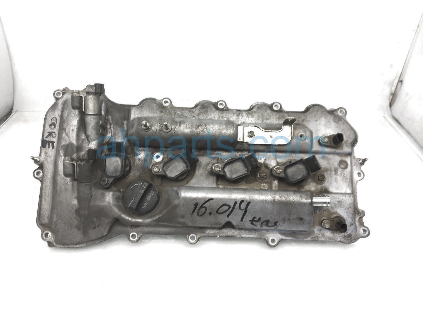 $95 Toyota VALVE COVER W/ IGNITION COILS $95 Toyota VALVE COVER W/ IGNITION COILS