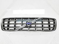 $60 Volvo FRONT GRILLE - CHROME - NOTES