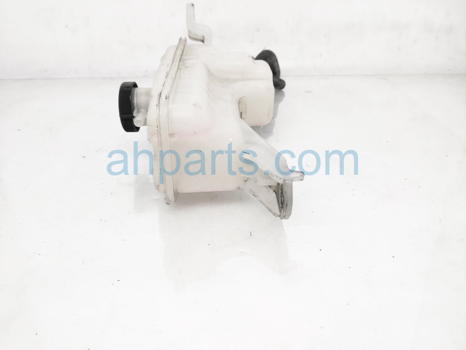 Sold 2017 Toyota Rav 4 Coolant Overflow Reservoir Tank 164700V010,