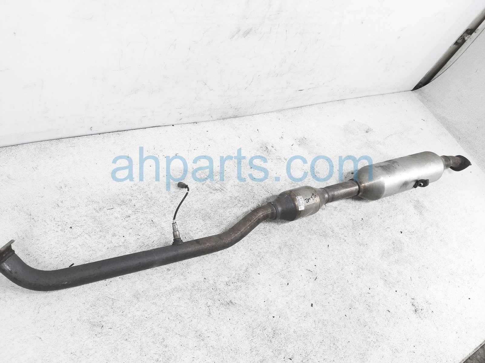 $349 Toyota EXHAUST PIPE & CONVERTER ASSY - 2.5L $349 Toyota EXHAUST PIPE & CONVERTER ASSY - 2.5L